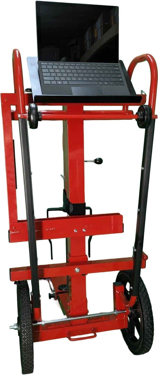 RM14C cart with a laptop on the 14-inch tray